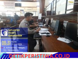 Tingkatkan Mutu Pelayanan, Sat Lantas Polres Karangasem Serahkan STNK Baru Secara Cepat dan Ramah