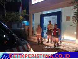 Melalui Patroli Barcode KRYD, IPTU I Nengah Mariawan Bersama Personil Polsek Sidemen, Sampaikan Pesan Kamtibmas kepada Masyarakat 