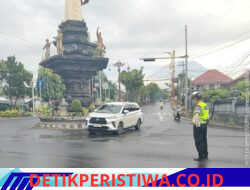 Pastikan Kelancaran Arus Lalu Lintas, Personil Lantas Lakukan Gatur Lalin di Ktl 2