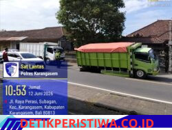 Respon Cepat Sat Lantas Polres  Karangasem Urai Kemacetan, saat  Truk Muatan Berat Patah As di Jalan A. Yani