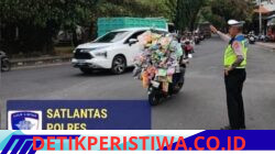 Cegah Lakalantas, Unit Turjawali Sat Lantas melaksanakan Gatur Lalin di Pos 3 Patung Salak Jasri