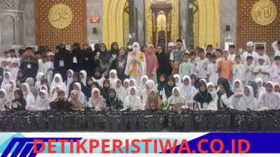 Meriahkan Tahun Baru Islam GBP Berbagi Parsel Alquran Bagi 200 Yatim Piatu Kota Langsa  Langsa-detikperistiwa.com  Posko Abulyatama Indonesia Cabang Langsa bersama PT.  Safarindo Albaroqah Travel Umroh Cabang Langsa menyalurkan bantuan 200 Alquran dan uang tunai kepada Yuni Kharisma selaku Founder Komunitas GBP ( Gerakan Berbagi Parsel ) Kota Langsa.  Eza Putra Pradana selaku Ketua Posko Abulyatama dan Umi Dewi Kurniati selaku Ketua Abulyatama Indonesia Cabang Langsa sekaligus Pimpinan Cabang PT. Safarindo Albarokah Travel Haji dan Umroh Kota Langsa menyerahkan Alquran tersebut kepada GBP untuk dapat di salurkan kepada 200 para yatim, piatu, serta yatim piatu yang ada di Kota Langsa.  Acara penyerahan ini dilaksanakan bertempat di Masjid Raya Darul Falah Kota Langsa (14/6/2026) dalam rangka Hari Raya Idul Adha dan menyambut Tahun Baru Islam.  Pimpinan Cabang Travel Haji dan Umrah PT. Safarindo Albaroqah sekaligus Pimpinan Abulyatama Indonesia Cabang Langsa Dewi Kurniati menyampaikan dalam sambutannya bahwa anak- anak yatim adalah kesayangan Nabi Muhammad SAW. Oleh karenanya membuat mereka bahagia adalah pahala yang sangat besar bagi kita umat manusia.   Selanjutnya Umi Dewi Kurniati juga menyampaikan terimakasih kepada GBP ( gerakan berbagi parsel ) karena sudah menjadi komunitas yang begitu peduli terhadap anak-anak yatim. Oleh karena nya komunitas ini akan terus melaksanakan kegiatan sebulan sekali untuk tetap istiqamah dalam membahagia kan anak yatim.   Acara diisi dengan sholat Ashar bersama 200 anak yatim, piatu dan yatim piatu Kota Langsa dan para undangan. Serta membacakan Alfatihah, dan mengirimkan doa yang ditujukan kepada orang tua anak-anak yatim piatu tersebut.   Selanjut nya acara diisi dengan ceramah yang di sampaikan oleh Ustazah Siti Masyithah, dengan tema memperbaiki bacaan AlFatihah. Selanjutnya pembacaan doa yang dipandu oleh Ustazah Siti Masyithah.  Dalam kesempatan lain Pimpinan Cabang Safarindo Albaroqah Travel Haji dan Umroh Kota Langsa Umi Dewi Kurniati menyampaikan acara ditujukan untuk memberikan semangat, keceriaan dan kepedulian serta membangun kebersamaan, silaturahmi dan memperkuat iman.  Acara yang di sponsori oleh Abulyatama Indonesia Kota Langsa, PT. Safarindo Albaroqah, BSI KC Langsa, Urban, SRS, Flowersland, juice dua dara, MC Yuni Karisma, SO OTW, berjalan dengan lancar.   Semoga keberkahan acara ini  gerakan berbagi parsel berupa Alquran ini dapat menjadikan generasi muda cinta Alquran dan dapat menghasilkan calon-calon penghafal Alquran kelak dikemudian hari. Acara diakhiri dengan pemberian bingkisan buat anak-anak yatim, piatu, dan yatim-piatu kota Langsa.