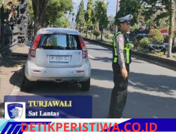Tekan Angka Pelanggaran Lalulintas, Unit Patroli Satlantas Laksanakan Patroli Dialogis di Jalan Sudirman Amlapura