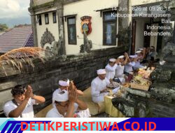 Perkuat Mental Spiritual Personel, Polsek Bebandem Gelar Persembahyangan Bersama di Hari Tilem Sasih Sada