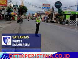 Cegah Lakalantas, Anggota Lantas Polres Karangasem Lakukan Gatur Pagi di Simpang Tiga BTN Taman Asri Karangasem