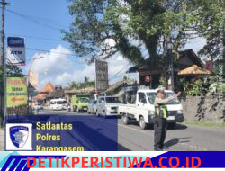 Pastikan Pengunjung Merasa Aman dan Nyaman di hari Raya Manis Galungan, Sat Lantas Berikan Pengamanan di Kawasan Obyek Wisata Tirtagangga