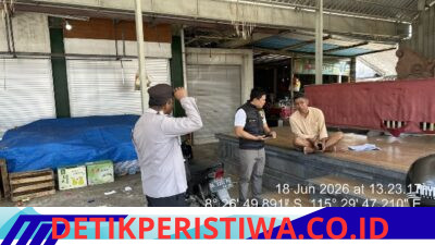 Jaga Situasi Kamtibmas Agar Tetap Kondusif, Polsek Selat Dipimpin IPDA I Gede Edi Mudiasa Gelar Patroli Dialogis