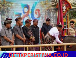 Kapolres Karangasem Hadiri Pembukaan Karangasem Festival 2026, di Lapangan Tanah Aron