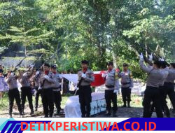 Polres Karangasem Gelar Upacara Perabuan Jenazah Almarhum IPTU I Nyoman Karianto, di Setra Desa Adat Seraya