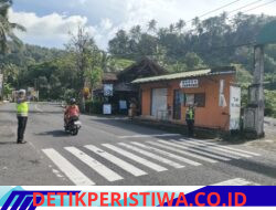 Pastikan Kawasan Wisata Kondusif,  Sat Lantas Berikan Pengamanan di Kawasan Obyek Wisata Tirtagangga
