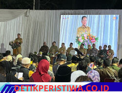 Wali Kota Jakarta Selatan Buka Pertemuan RT/RW se-Kecamatan Tebet, Perkuat Sinergi Membangun Lingkungan yang Aman dan Nyaman