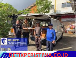 Sat Lantas Karangasem Berikan Kemudahan kepada Masyarakat, Melalui Layanan SAMSAT Keliling di Pasar Pesangkan Selat
