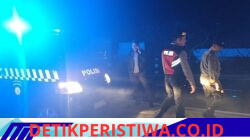 Berikan Rasa Aman dan Nyaman kepada Masyarakat, Personil Polsek Selat Intensifkan Giat Blue Light Patrol