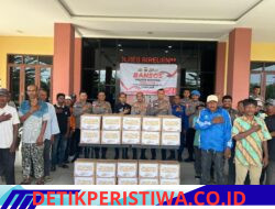 Jelang Hari Bhayangkara ke-80, Polres Bireuen Berbagi Bansos untuk Tukang Becak, Tukang Parkir dan Warga Kurang Mampu
