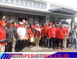 Peringati Haul Bung Karno, PAC PDIP Leuwimunding Gelar Baksos dan Pendidikan Politik