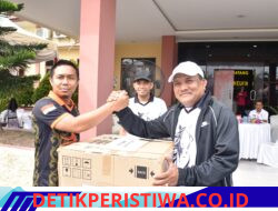 Jalan Santai Bersama Forkopimda dan Masyarakat Semarakkan Hari Bayangkara ke-80