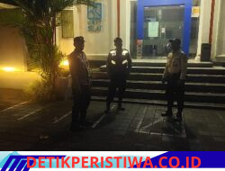 Jaga Stabilitas Situasi Kamtibmas, Personil Polsek Selat Intensifkan  Blue Light Patrol Sasar Bank BRI Unit Selat