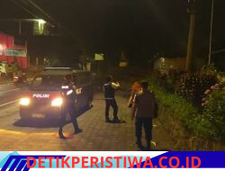 Rutinitas Polsek Selat Gelar Blue Light Patrol, dalam Menjaga Situasi Kamtibmas Tetap Aman dan Kondusif