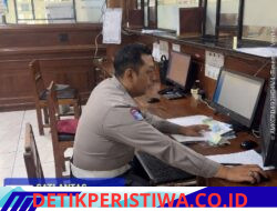 Tingkatkan Mutu Pelayanan, Sat Lantas Polres Karangasem Serahkan STNK Baru Secara Cepat dan Ramah