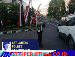 Pastikan Rangkaian Peringatan Hari Bhayangkara Berjalan Lancar, Sat Lantas Polres Karangasem Intensifkan Gatur Lalin di sekitar Lapangan Tanah Aron  