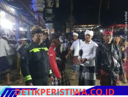 Sinergitas Bhabinkamtibmas dan Pecalang Amankan Tradisi Usaba Emping di Pura Puseh Abyantiying