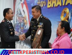 Momen Haru Warnai Syukuran Hari Bhayangkara ke-80, Polres Karangasem Lepas Kompol Purn. I Nyoman Surantika, S.H. Memasuki Purna Bakti