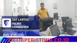 Pastikan Kemampuan Mengenal Rambu Rambu, Personil Lantas Laksanakan Berikan Teori Avis Komputerisasi Bagi Pemohon SIM Baru