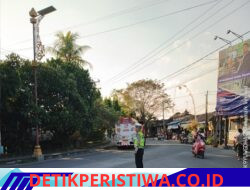 Rutinitas Personil Sat Lantas Lakukan Gatur Lain, di Pos 3 Patung Salak Jasri