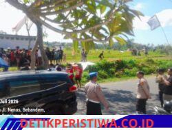 Dukung Kelestarian Tradisi dan Budaya, Personil Polsek Bebandem Amankan Jalannya Kayuputih Kite Festival