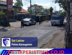 Cegah Lakalantas, Unit Turjagwali Sat LantasPolres Karangasem Berikan Himbauan Tidak Parkir Truk Sembarangan 