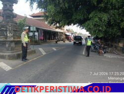Rutinitas Personil Polsek Rendang Lakukan Pos Pagi di Simpang 4 Pasar Menanga Cegah Laka Lantas