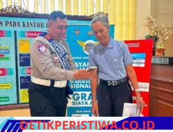 Tingkatkan Kualitas Pelayanan, Sat Lantas Polres Karangasem Serahkan STNK Baru Secara Cepat dan Ramah 
