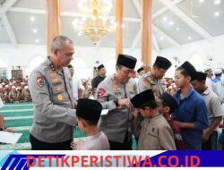 Maknai Hari Bhayangkara ke-80, Wakapolri Tanamkan Kepedulian Sosial kepada Taruna Akpol Melalui Santunan Anak Yatim