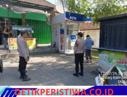 Pastikan Situasi Wilayah Tetap Aman dan Kondusif, Personel Polsek Selat Intensifkan Patroli