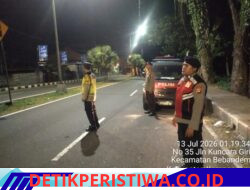 Tingkatkan Keamanan Dini Hari, Polsek Bebandem Gelar Patroli KRYD Sistem Barcode di Jalur Utama dan Objek Vital