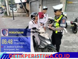 Tekan Angka Pelanggaran Lalulintas, Satlantas Polres Karangasem Berikan Teguran dan Tilang Manual Terhadap Pelajar di Jalan Sudirman Amlapura