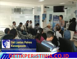 Polwan Pemandu Pelayanan Satpas Polres Karangasem, Berikankan Pelayanan Prima dan Terpadu kepada Masyarakat