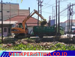 Kemarau, Pemkab Sidoarjo Genjot Normalisasi Sungai dan Pembersihan Afvoer untuk Antisipasi Banjir