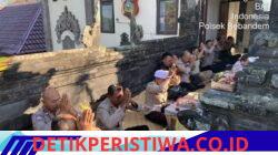 Wujudkan Syukur Personel Polsek Bebandem dalam Menyambut Tilem Sasih Kasa, Gelar Persembahyangan Bersama di Pura Padmasana