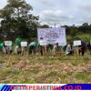 Panen Bawang Merah, Bupati Humbahas Apresiasi Dukungan Pemprov Sumut bagi Petani