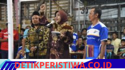 Wabup Sidoarjo Buka Turnamen Voli Kebonsari Cup I Putri, Dorong Sportivitas dan Kebersamaan Warga