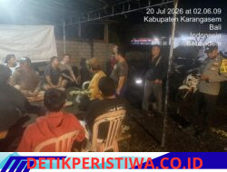Kebersamaan Nobar Final Piala Dunia 2026, Polsek Bebandem Amankan Kegiatan Nobar Warga di Banjar Dinas Kayu Putih