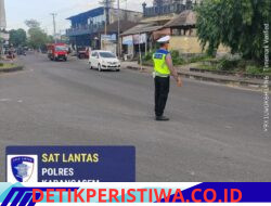 Utamakan Keselamatan Pengguna Jalan, Unit Turjawali Sat Lantas Lakukan Gatur  Lalin di Pos 3 Patung Salak Jasri