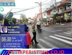 Pastikan Kelancaran Arus Lalulintas, Anggota Lantas Polres Karangasem Lakukan Gatur Pagi di Simpang Tiga BTN Taman Asri Karangasem