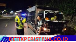 Cegah Lakalantas, Satlantas Polres Karangasem Berikan Himbauan kepada Sopir Tidak Parkir di Bahu Jalan