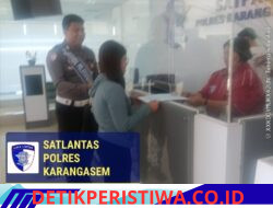 Tingkatkan Mutu Pelayanan,  Personil Lantas Berikan Arahan kepada Setiap Pemohon SIM di Satpas Polres Karangasem
