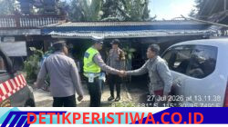 Melalui Patroli Dialogis Personil Polsek Selat Sambangi Objek Wisata dan Permukiman, Sampaikan Pesan Kamtibmas kepada Masyarakat
