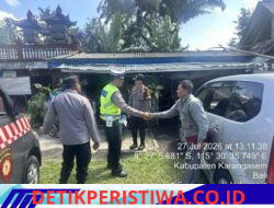 Melalui Patroli Dialogis Personil Polsek Selat Sambangi Objek Wisata dan Permukiman, Sampaikan Pesan Kamtibmas kepada Masyarakat