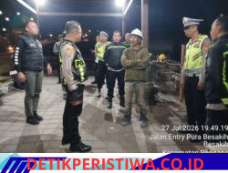 Perkuat Sinergi dan Jaga Situasi Kamtibmas, Polsek Rendang Melaksanakan Patroli Skala Besar Buka Ruang dialogis dengan Masyarakat