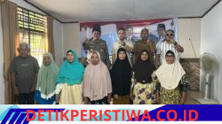 Ketua DPP Elang 3 Hambalang Riau Bersama Kapolsek Kampar Bagikan 100 Paket Sembako ” Qs muhammad ayat 7 ” Desa Koto Tibun